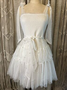 Francesca’s Limelight White Tulle Pearl Mini Dress Small NWT Bridal Shower Party